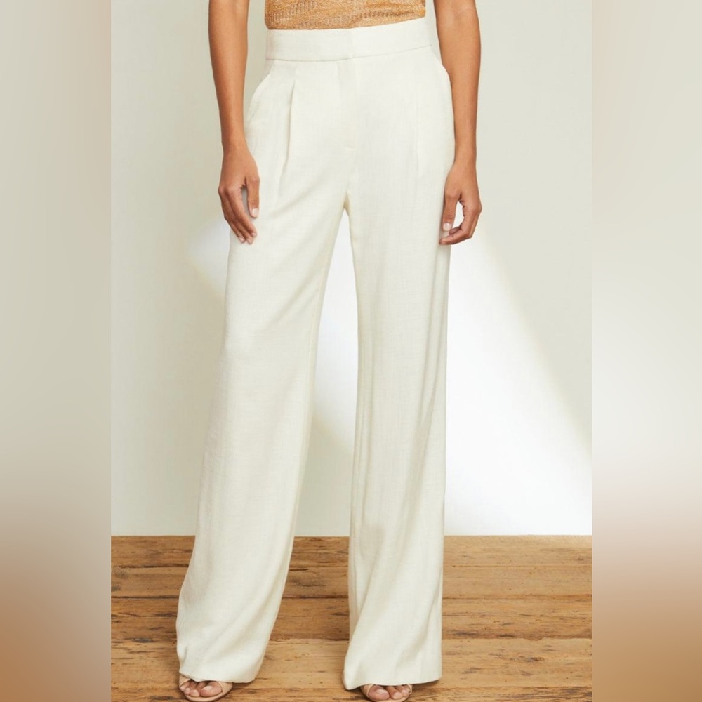 Veronica Beard. Robinne High Rise Pants. Size 4. Off white.